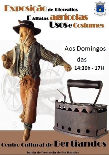 Exposi&ccedil;&atilde;o Utens&iacute;lios Agricolas Usos e Tradi&ccedil;&otilde;es